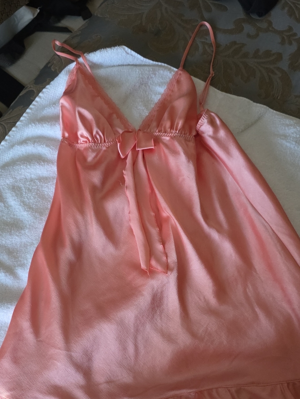 Victoria's Secret Coral LacE Trim Ruffle Peach Slip Chemise with Front Bow
